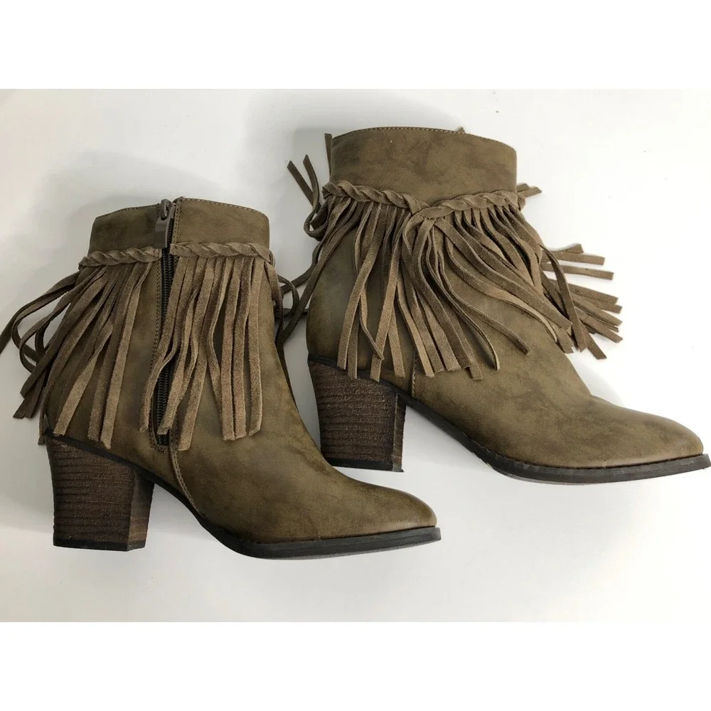 SBICCA Boots Women's Size 7.5 Brown Faux Leather Fringe Western Hippie‎